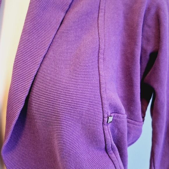 2️⃣9️⃣/4️⃣ Seduction purple sporty cardigan - Picture 6 of 7